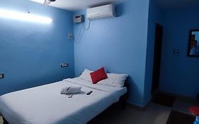 Dolphin Beach Guest House